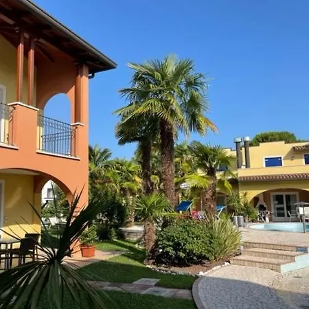 Corte Del Mare * Aprilia Marittima